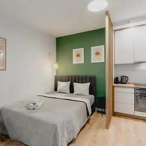  Apartament - Great Location-cozy With Balcony - Towarowa